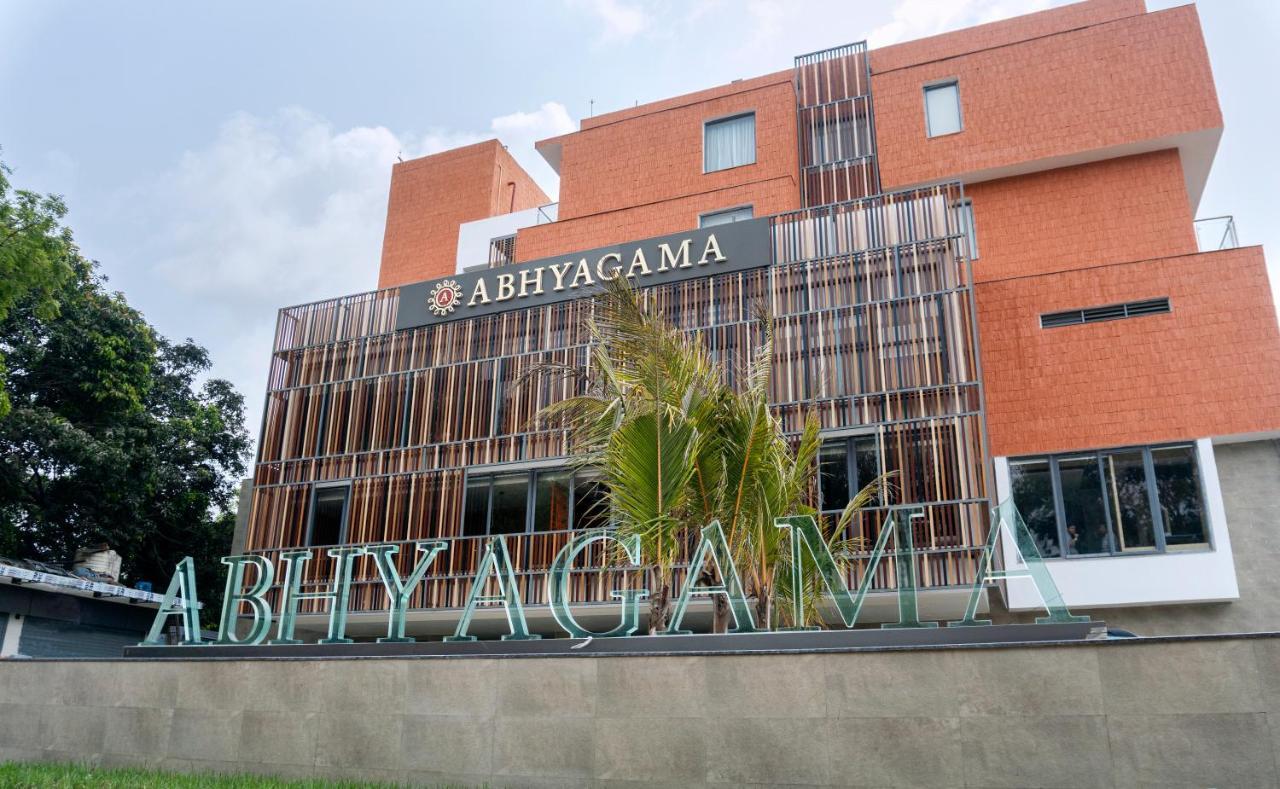 Abhyagama Hotel 迪卡 外观 照片