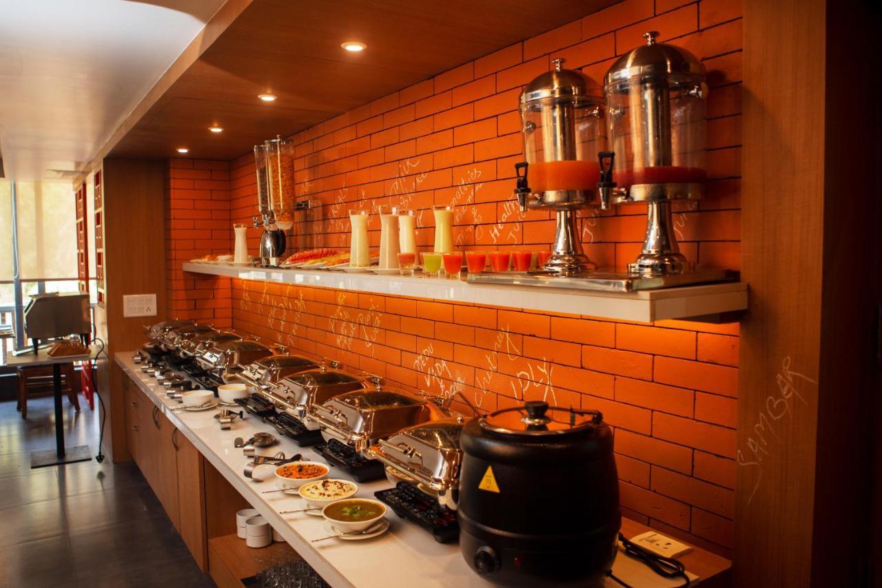 Abhyagama Hotel 迪卡 外观 照片