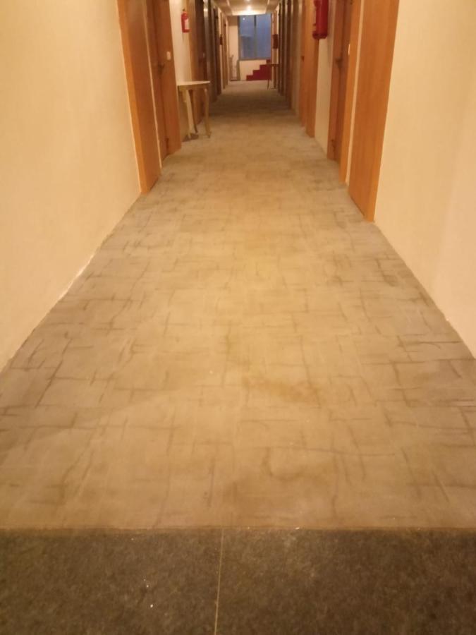 Abhyagama Hotel 迪卡 外观 照片
